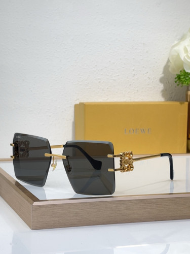 Loewe Sunglasses AAAA-628
