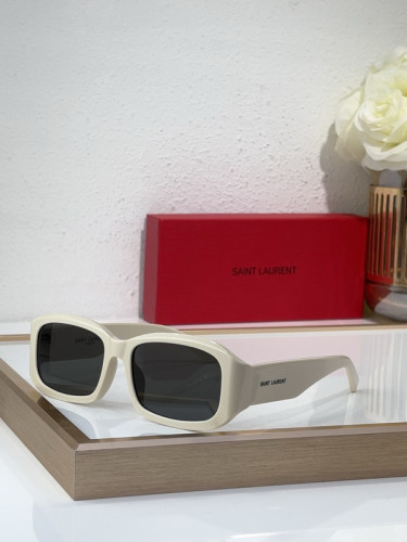 YL  Sunglasses AAAA-1137