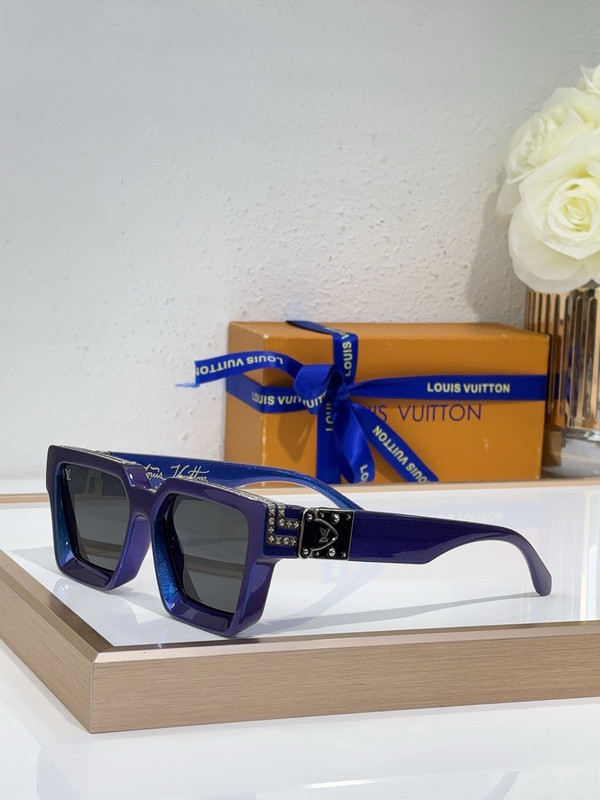 LV Sunglasses AAAA-5573