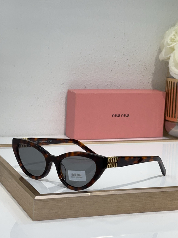 Miu Miu Sunglasses AAAA-1761