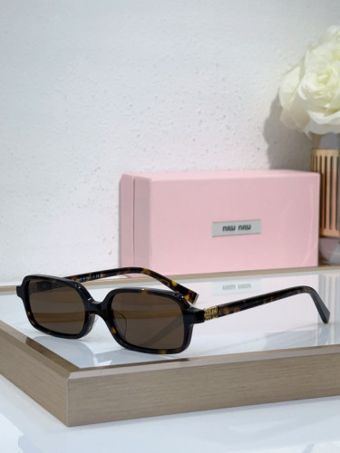 Miu Miu Sunglasses AAAA-1820