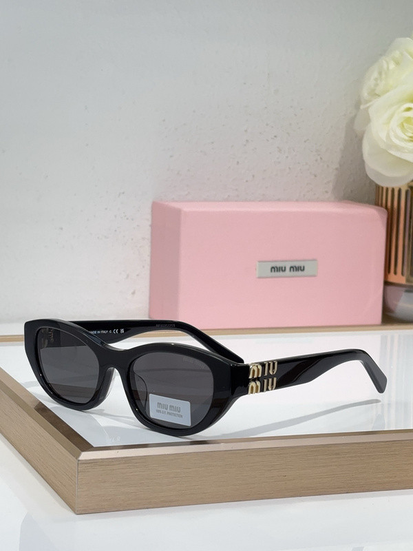 Miu Miu Sunglasses AAAA-1831