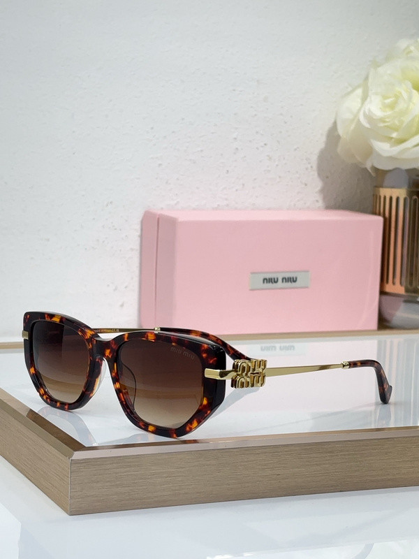 Miu Miu Sunglasses AAAA-1847