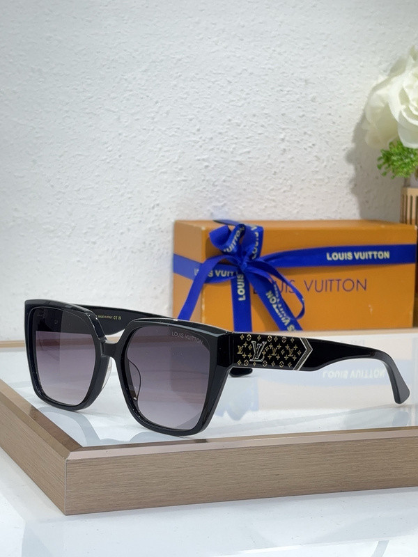 LV Sunglasses AAAA-5640
