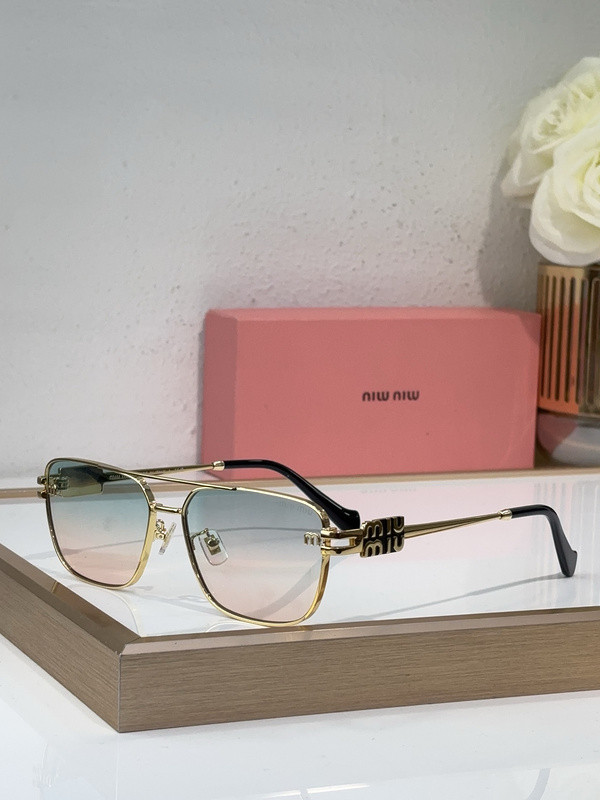 Miu Miu Sunglasses AAAA-1801
