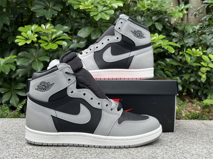 Authentic Air Jordan 1 High '85  Reverse Shadow   2025