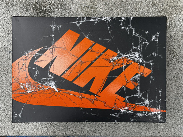 Authentic  Air Jordan 1 Retro High OG  Shattered Backboard   2025