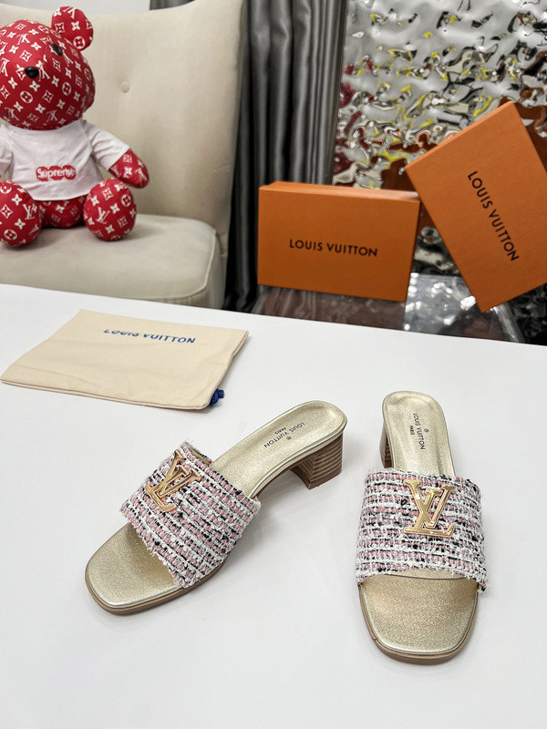 LV women Sandals 1：1 Quality-1081