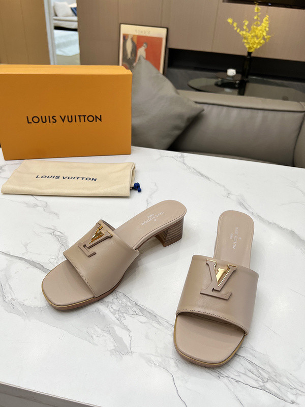 LV women Sandals 1：1 Quality-1073