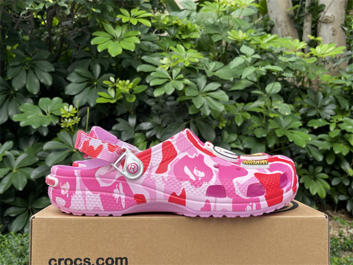 Bape  x C Classic clog Sandals-001