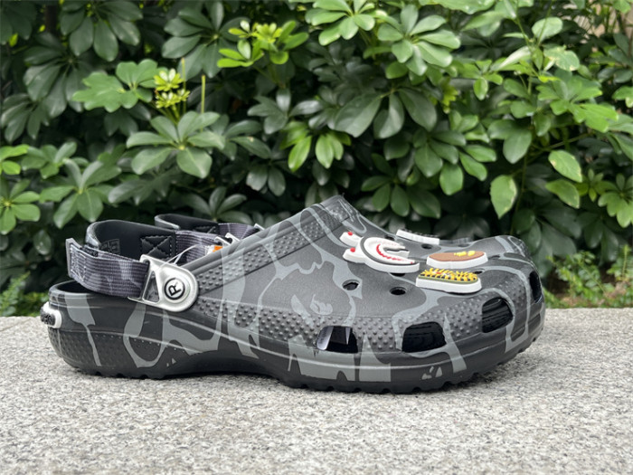 Bape  x C Classic clog Sandals-002
