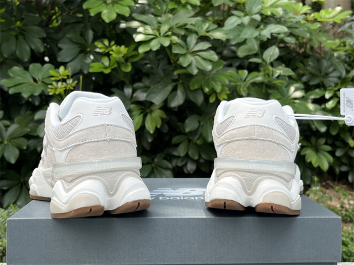 B 17FW Tripe-S High End Sneaker-654