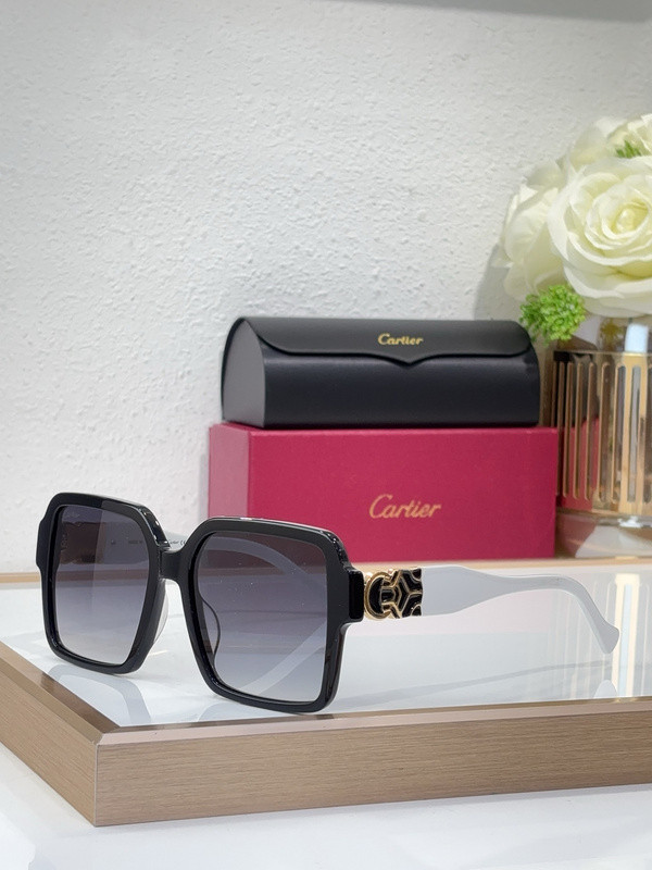 Cartier Sunglasses AAAA-8891
