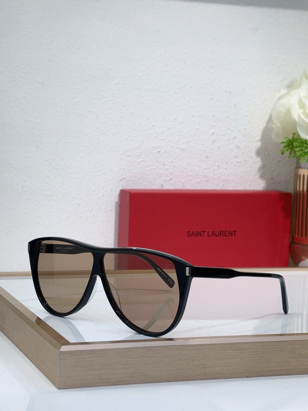 YL  Sunglasses AAAA-1167