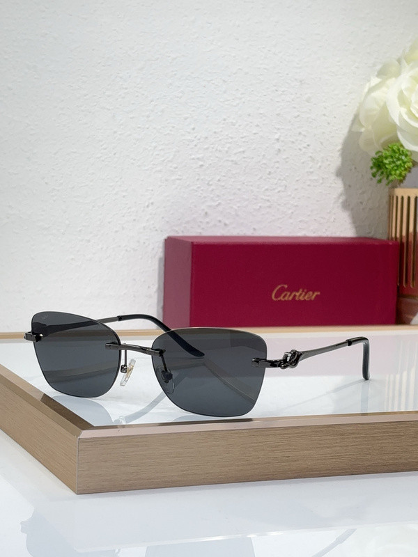 Cartier Sunglasses AAAA-8905