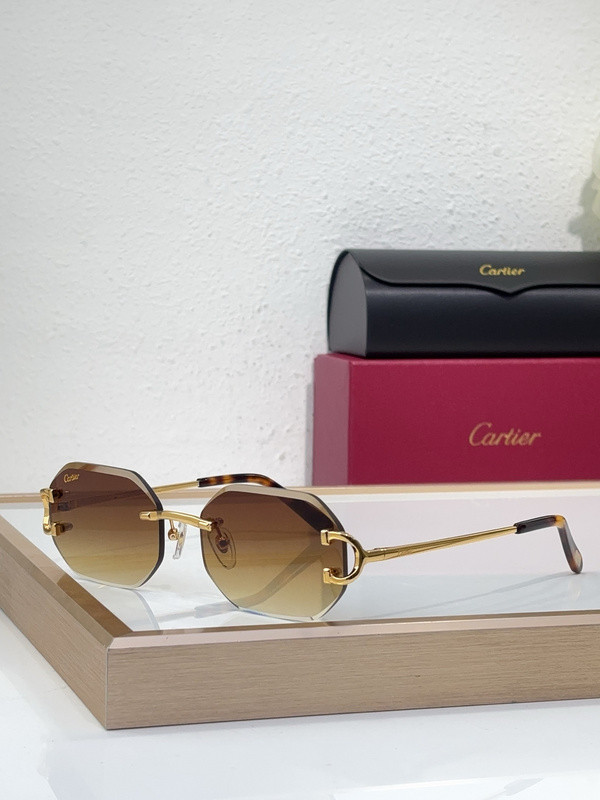 Cartier Sunglasses AAAA-9010