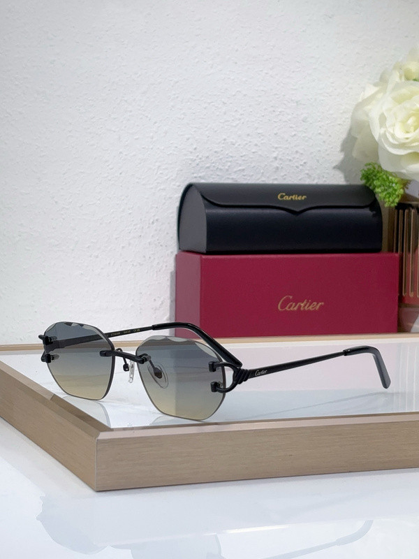 Cartier Sunglasses AAAA-8995