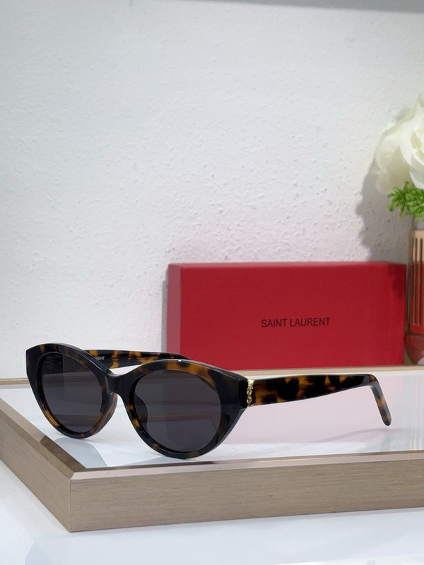 YL  Sunglasses AAAA-1152