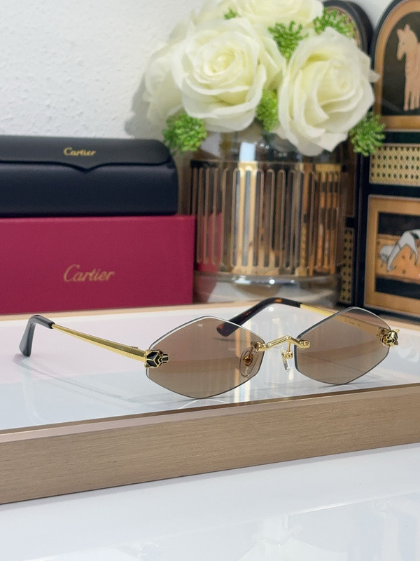 Cartier Sunglasses AAAA-9150