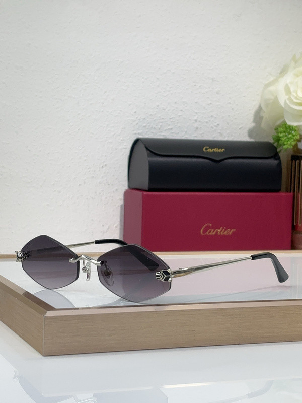 Cartier Sunglasses AAAA-9077