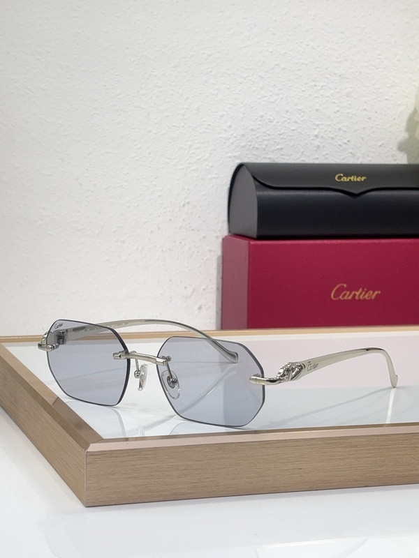 Cartier Sunglasses AAAA-8944