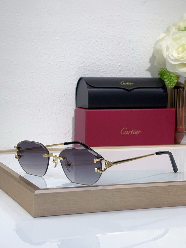 Cartier Sunglasses AAAA-8996