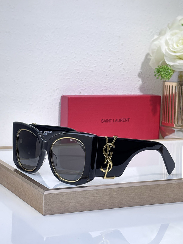 YL  Sunglasses AAAA-1240