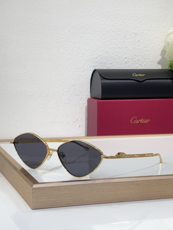 Cartier Sunglasses AAAA-8979
