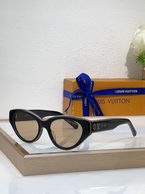 LV Sunglasses AAAA-5992