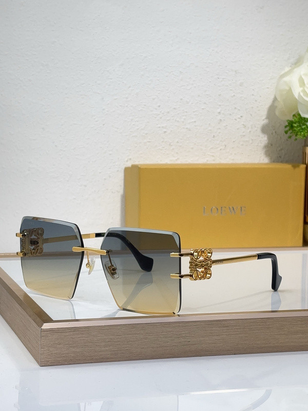 Loewe Sunglasses AAAA-748