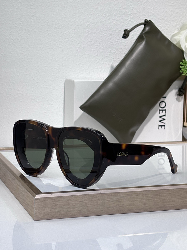 Loewe Sunglasses AAAA-878