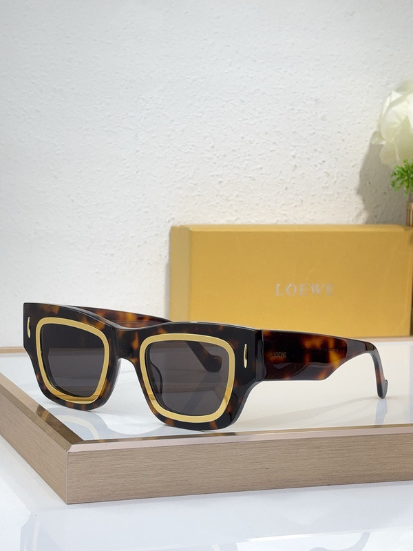 Loewe Sunglasses AAAA-775