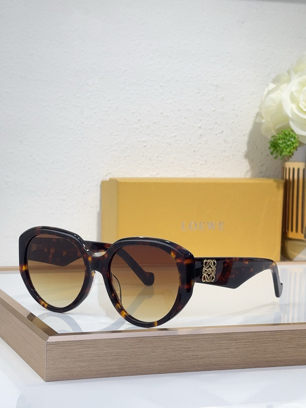Loewe Sunglasses AAAA-779