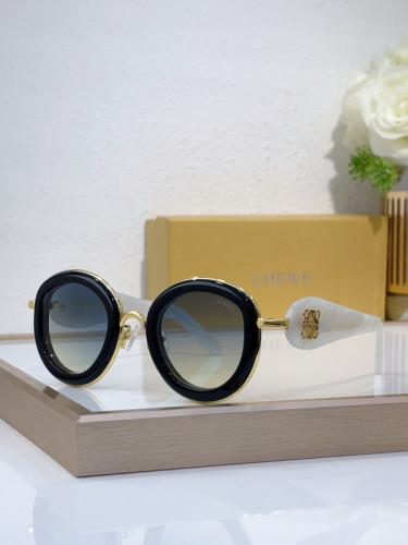 Loewe Sunglasses AAAA-832