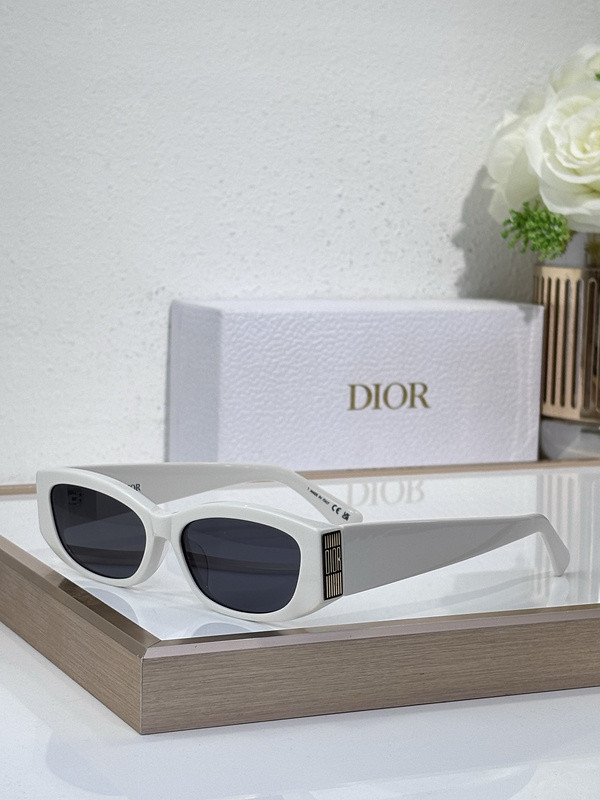 Dior Sunglasses AAAA-3659