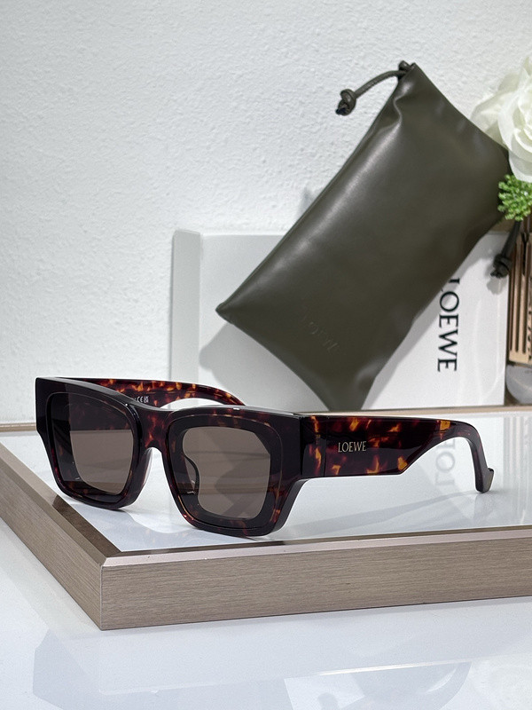 Loewe Sunglasses AAAA-887