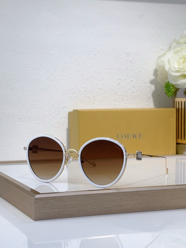 Loewe Sunglasses AAAA-825