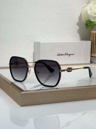 Ferragamo Sunglasses AAAA-989