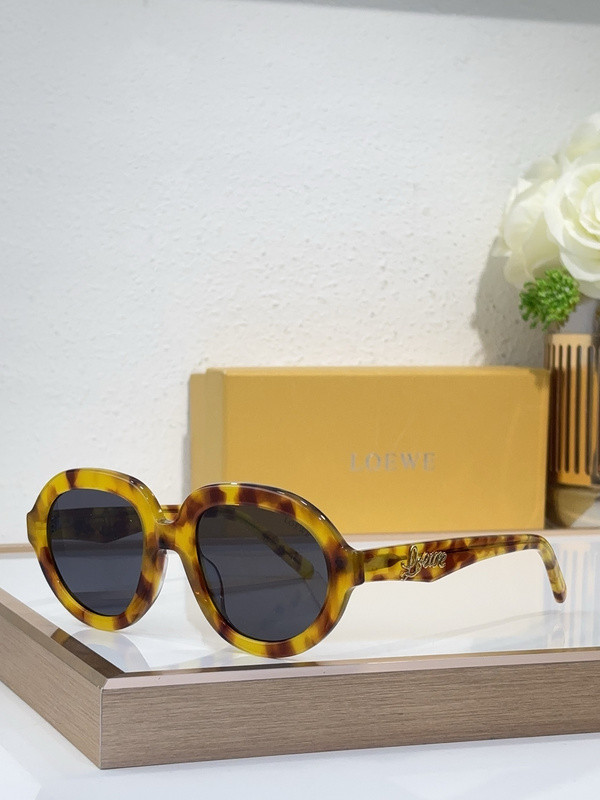 Loewe Sunglasses AAAA-782
