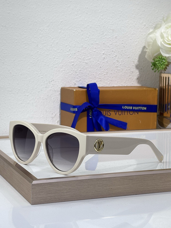 LV Sunglasses AAAA-6214