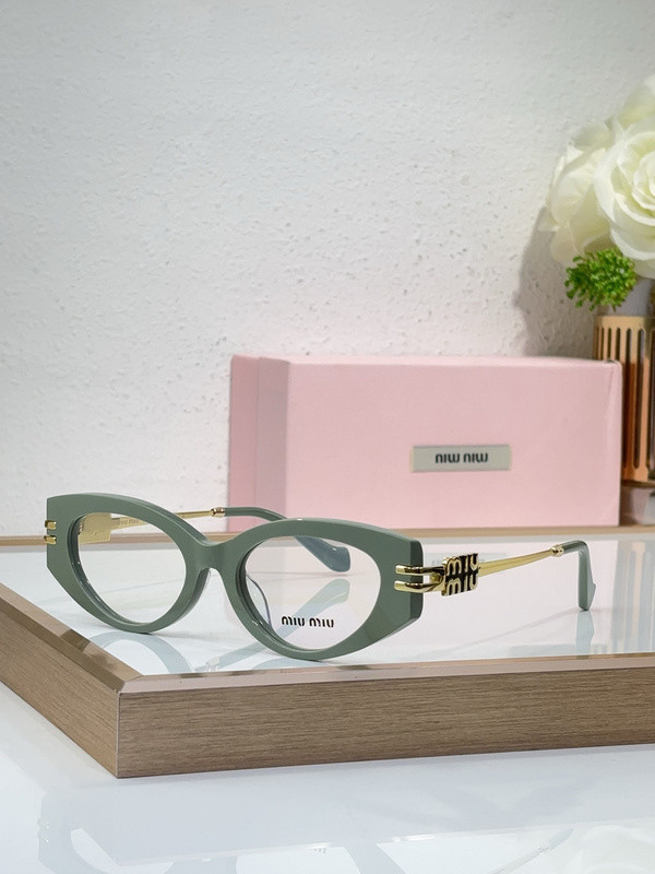 Miu Miu Sunglasses AAAA-1916