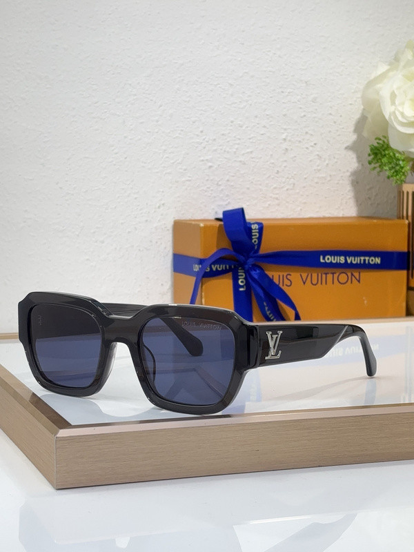 LV Sunglasses AAAA-6018