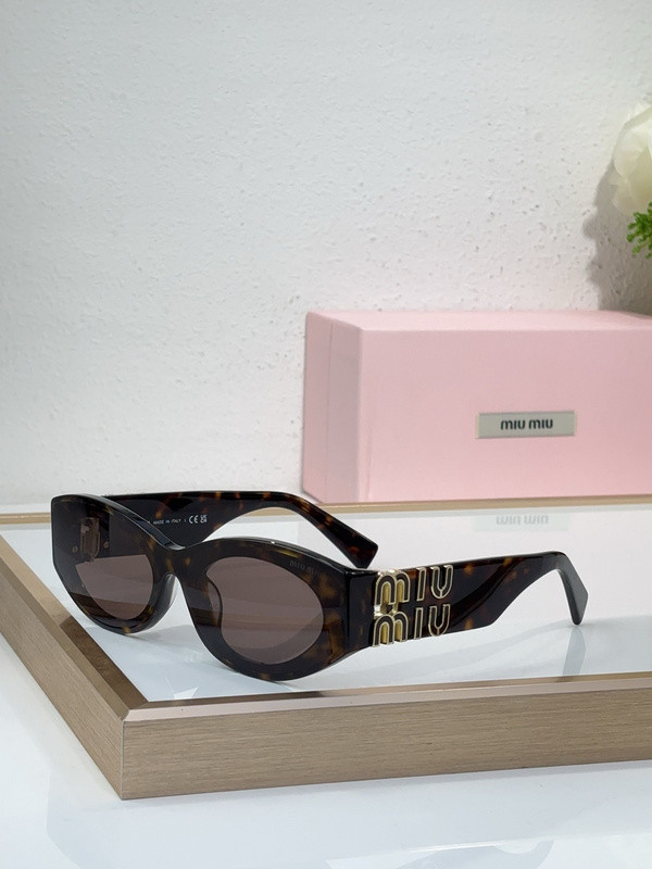 Miu Miu Sunglasses AAAA-1894