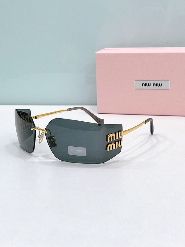 Miu Miu Sunglasses AAAA-1989