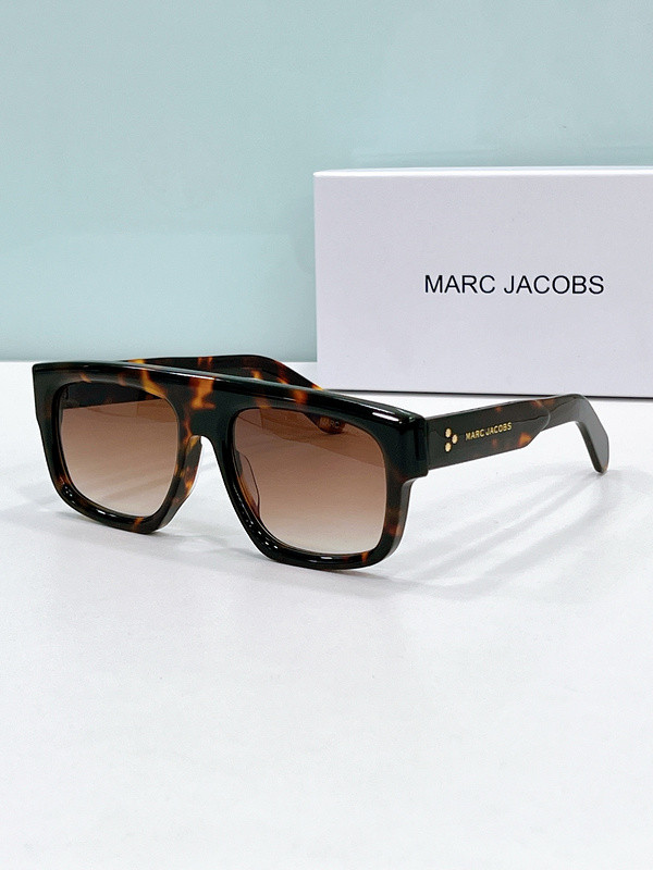 Marc Jacobs Sunglasses AAAA-010