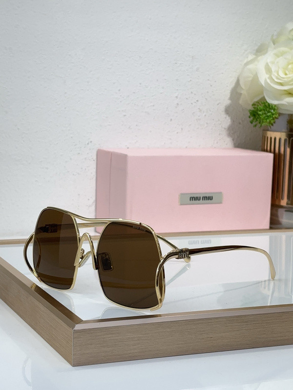 Miu Miu Sunglasses AAAA-1976
