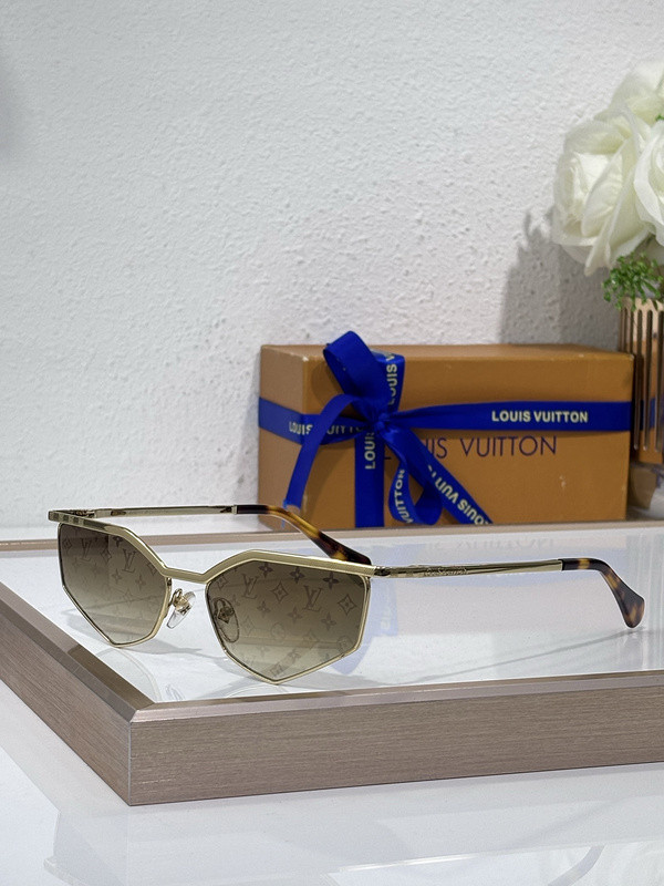 LV Sunglasses AAAA-6254