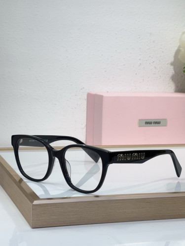 Miu Miu Sunglasses AAAA-1930