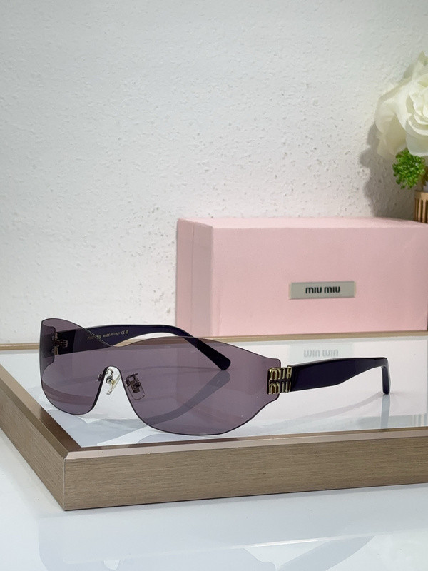 Miu Miu Sunglasses AAAA-1994