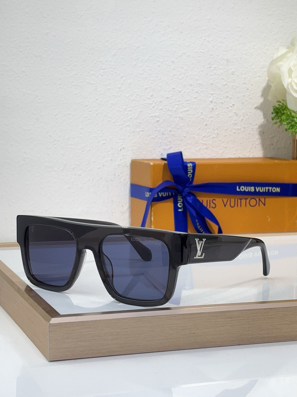 LV Sunglasses AAAA-6039